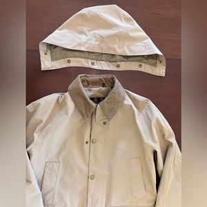 BARBOUR Men's Khaki Waterproof & Breathable Zipper
Jacket - Medium